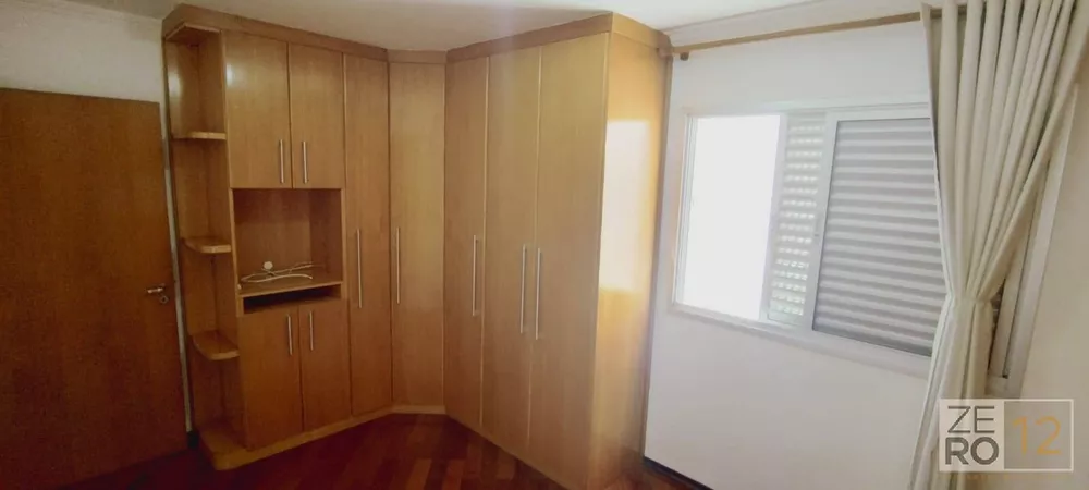 Apartamento à venda com 3 quartos, 128m² - Foto 4