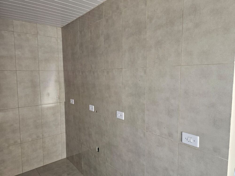 Casa à venda com 2 quartos, 300m² - Foto 6