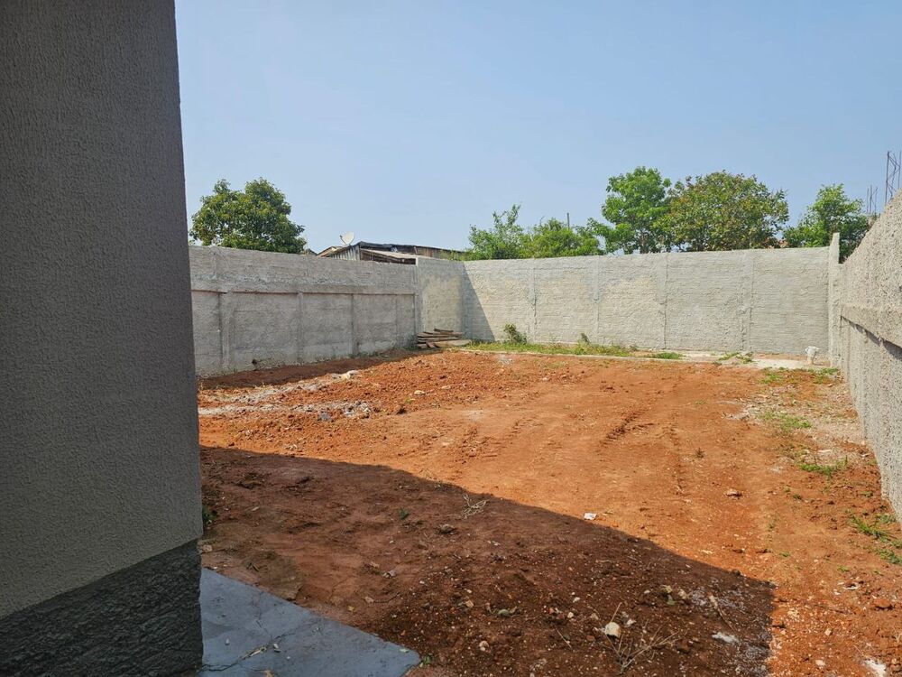 Casa à venda com 2 quartos, 300m² - Foto 9