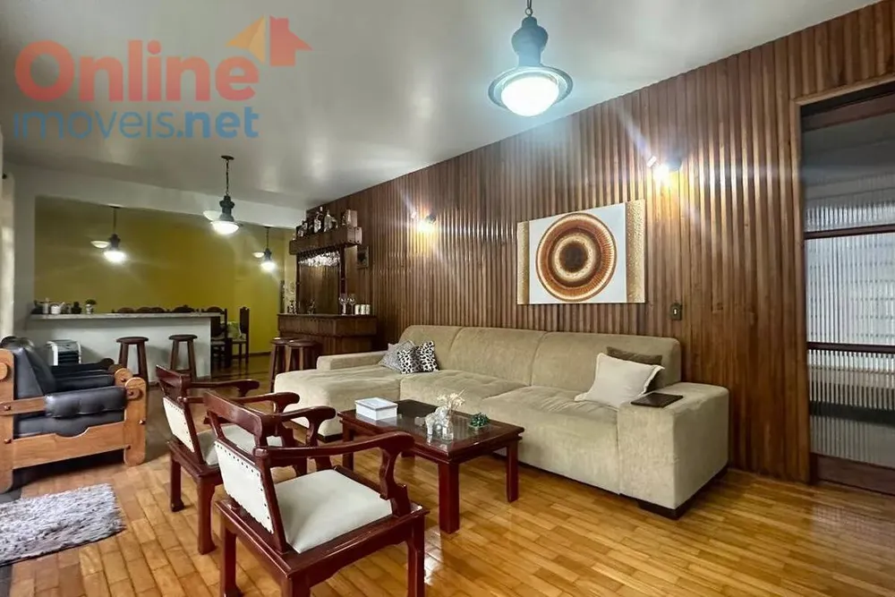 Casa, 4 quartos, 321 m² - Foto 1