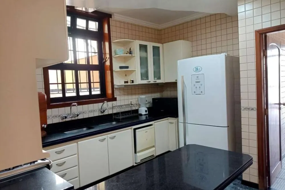 Casa, 4 quartos, 231 m² - Foto 5