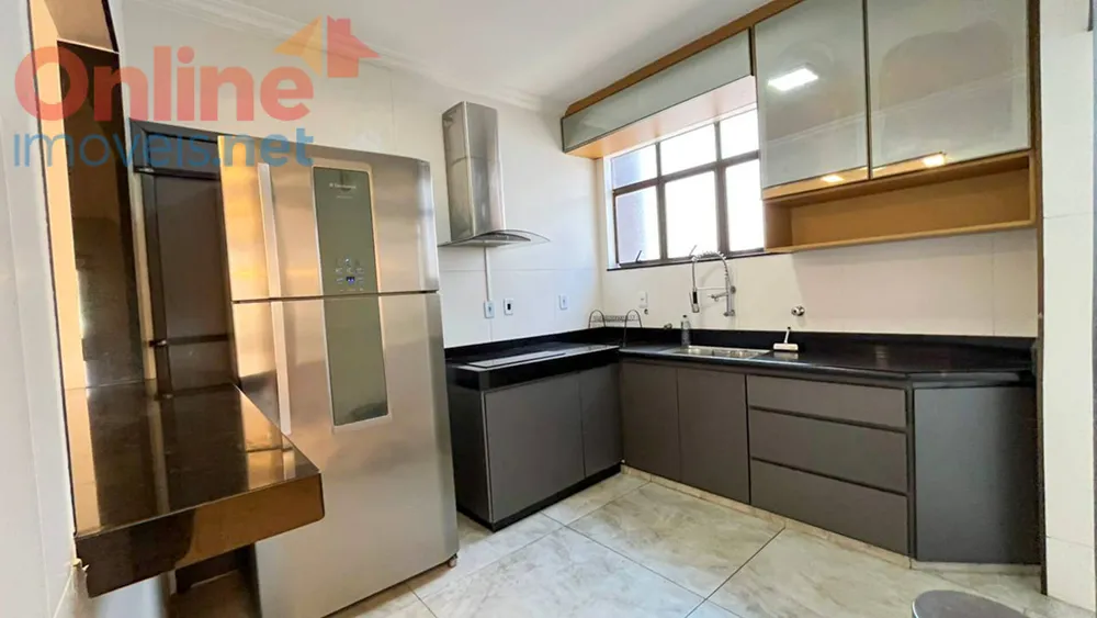 Cobertura, 3 quartos, 215 m² - Foto 3