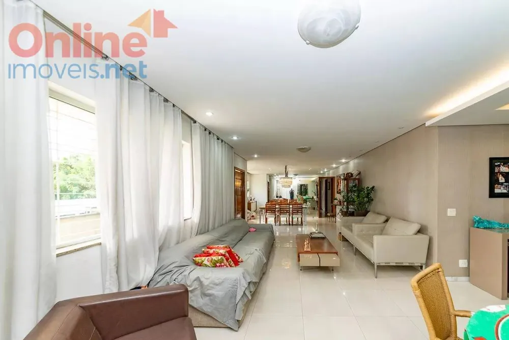 Casa, 4 quartos, 350 m² - Foto 1