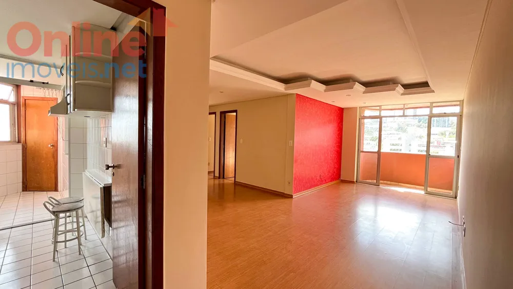 Apartamento, 3 quartos, 100 m² - Foto 1