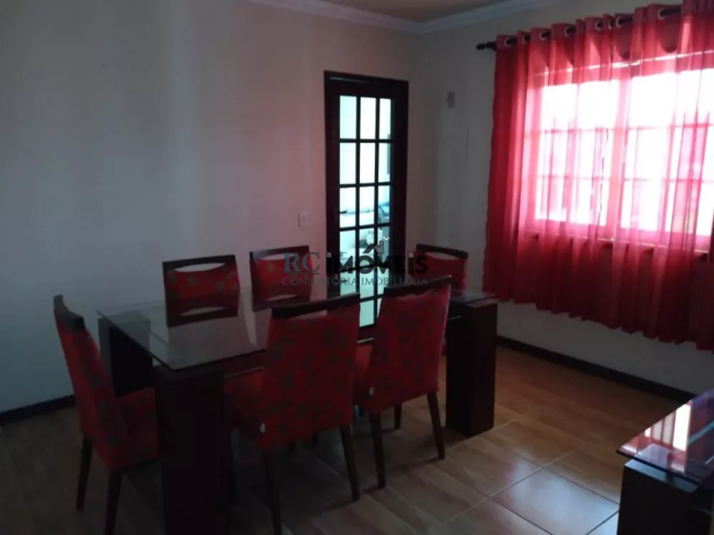Casa, 3 quartos, 118 m² - Foto 2
