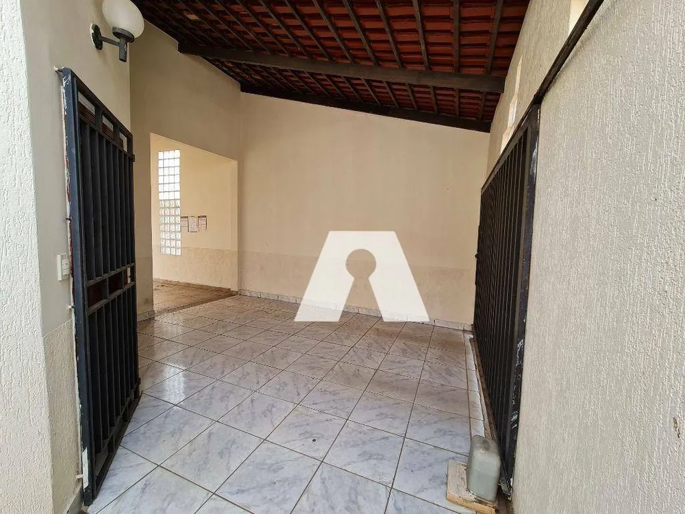 Casa, 3 quartos, 221 m² - Foto 4
