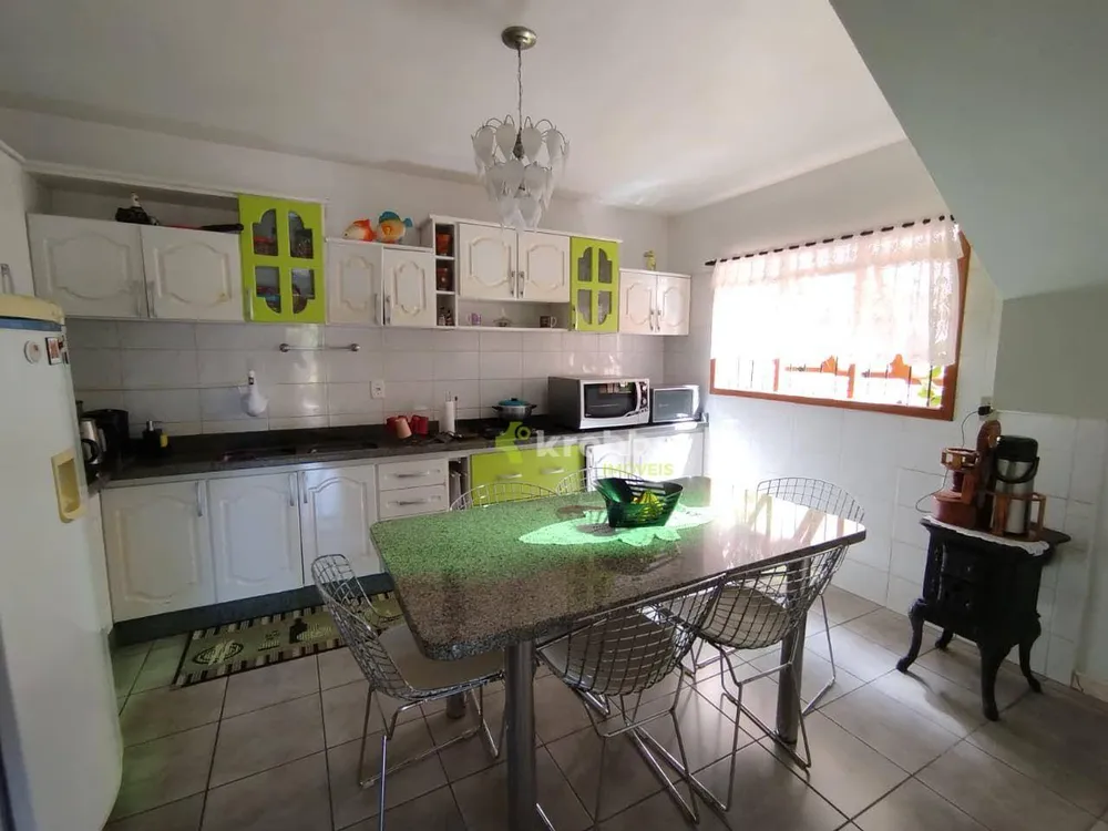 Casa, 3 quartos, 195 m² - Foto 6