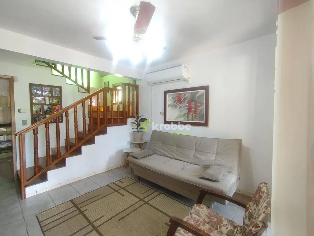 Casa, 3 quartos, 195 m² - Foto 3