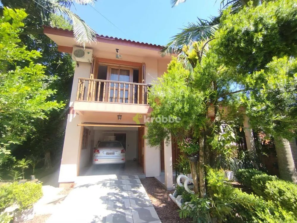 Casa, 3 quartos, 195 m² - Foto 2