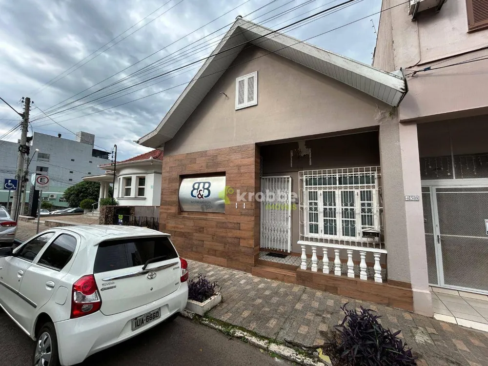 Casa, 3 quartos, 200 m² - Foto 1