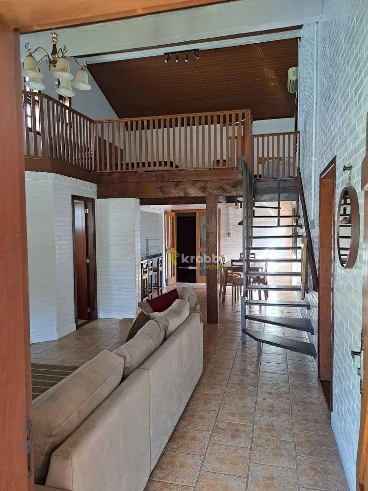 Casa, 3 quartos, 171 m² - Foto 3