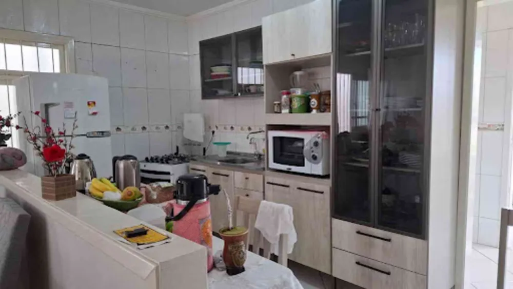 Casa, 3 quartos, 127 m² - Foto 2