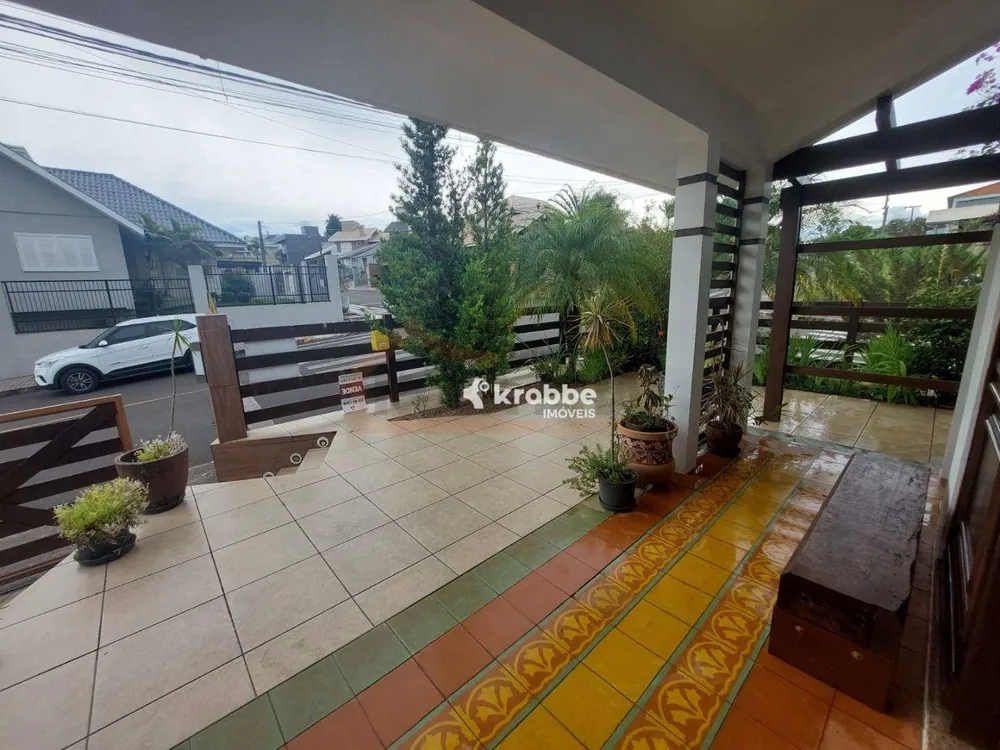 Casa, 3 quartos, 202 m² - Foto 3