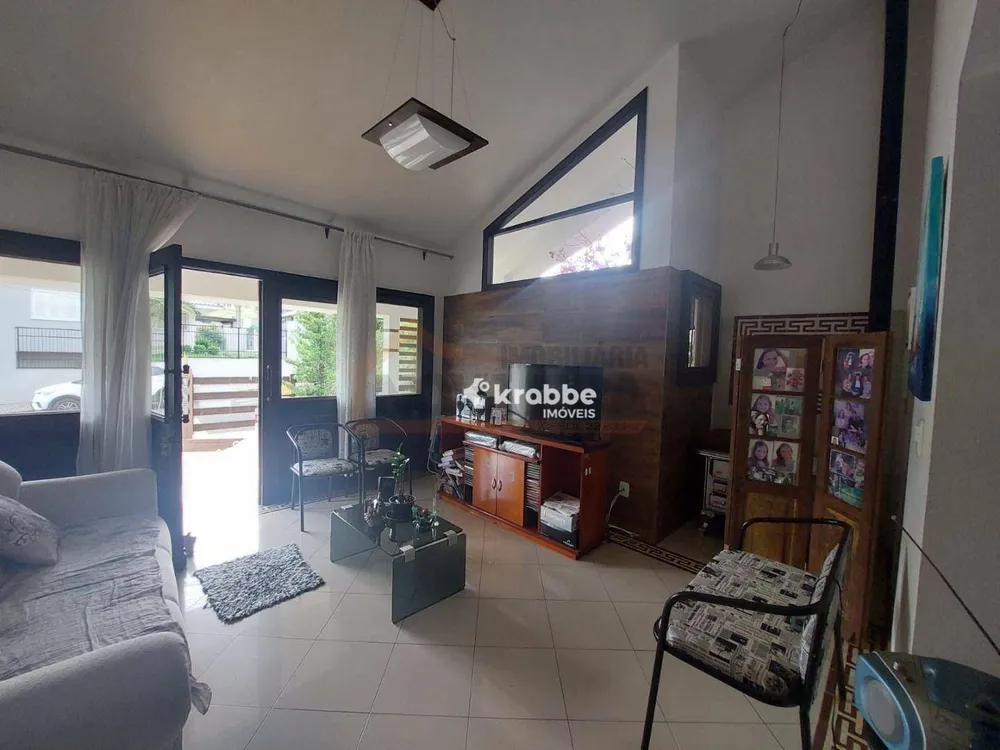 Casa, 3 quartos, 202 m² - Foto 11