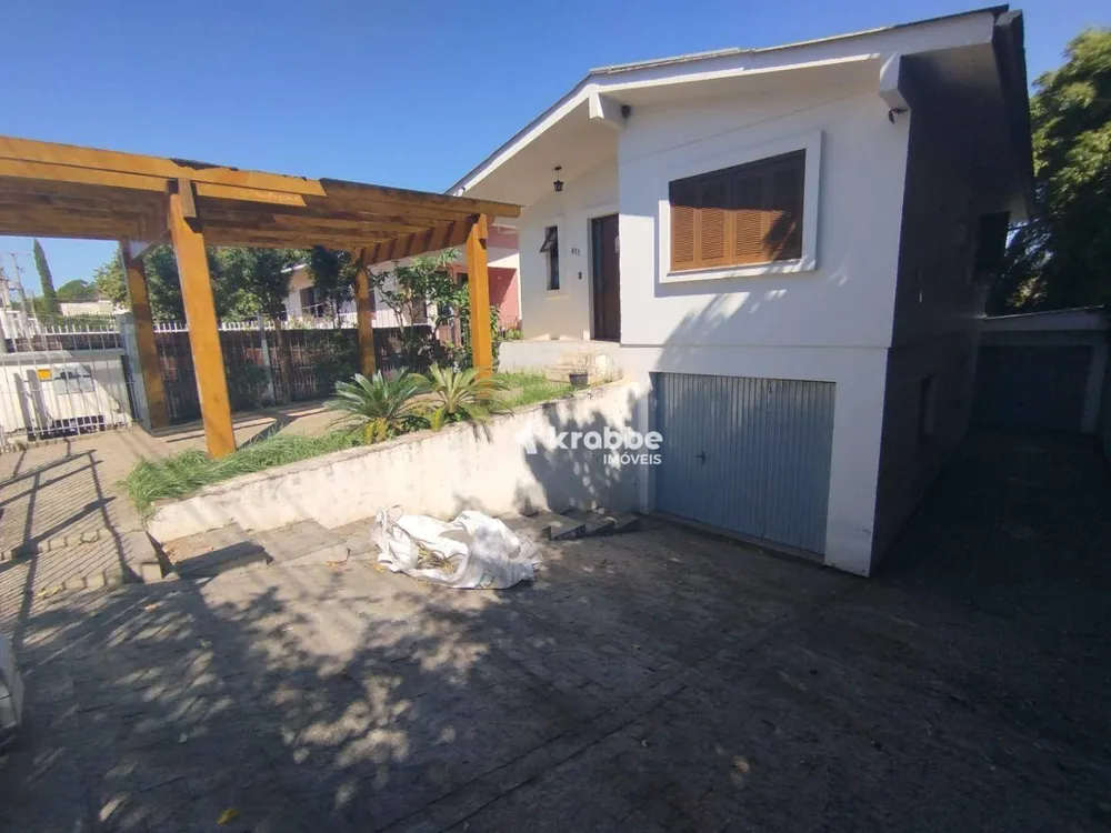 Casa, 4 quartos, 180 m² - Foto 1