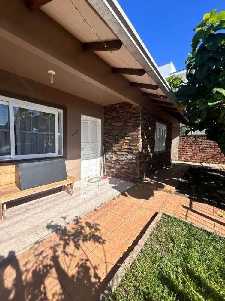 Casa, 3 quartos, 114 m² - Foto 1