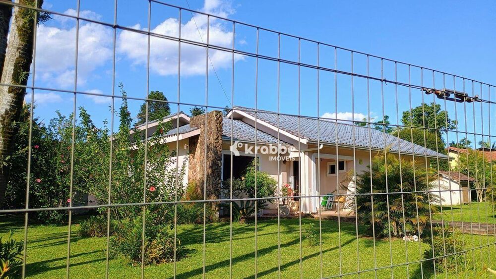 Casa, 4 quartos, 178 m² - Foto 2