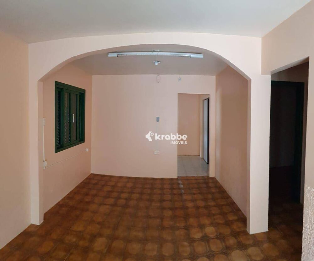 Casa à venda e aluguel com 3 quartos, 120m² - Foto 5