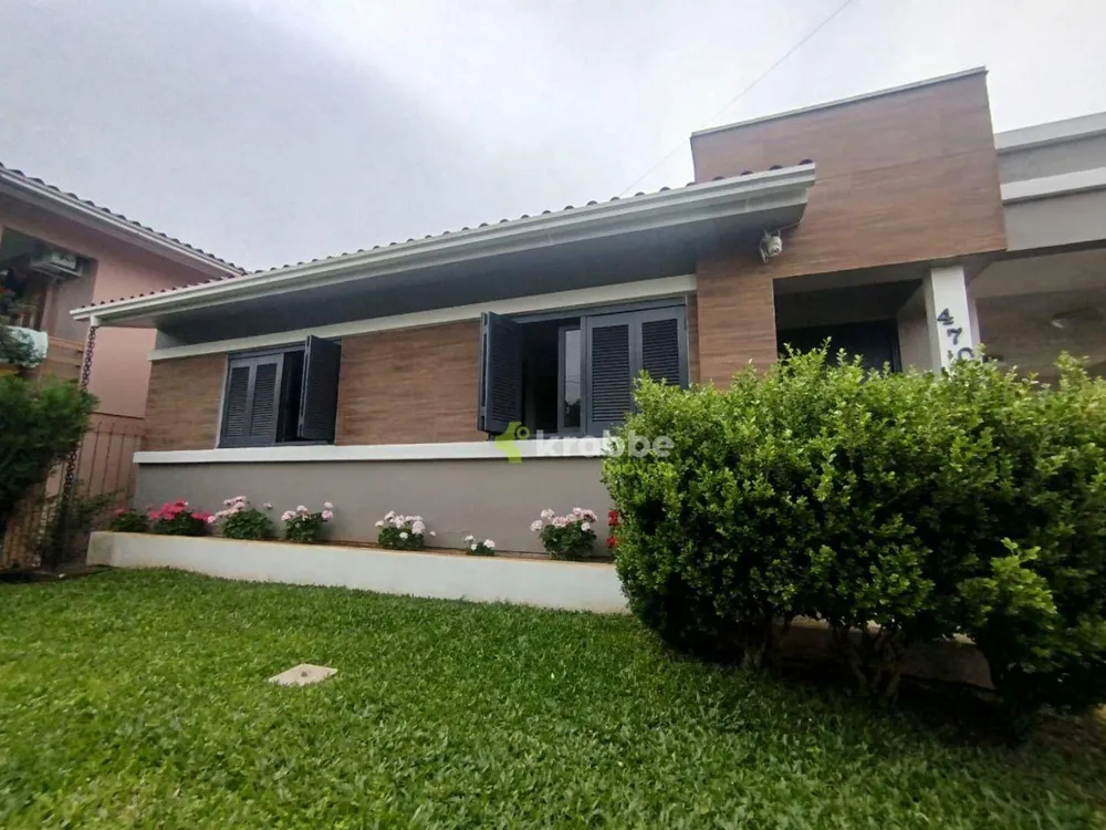 Casa, 4 quartos, 197 m² - Foto 2