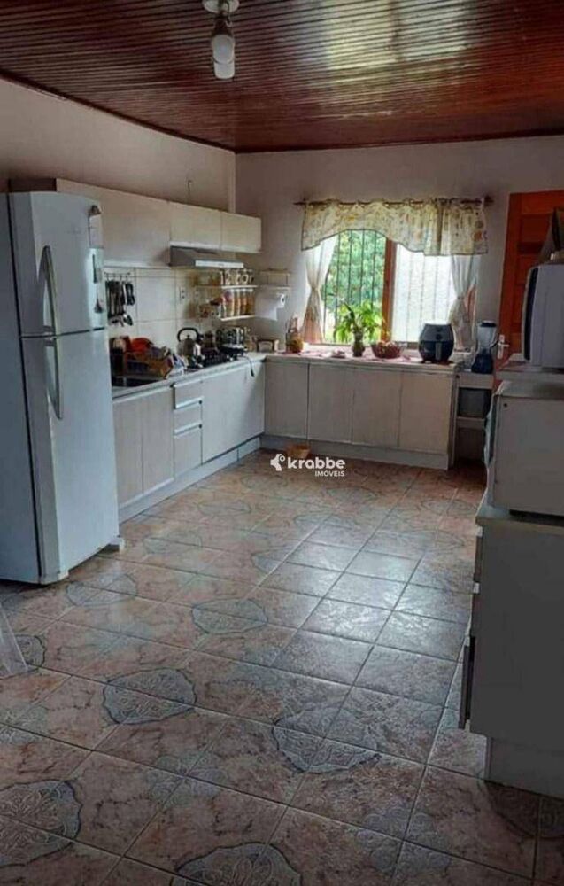 Chácara à venda com 3 quartos, 120m² - Foto 2