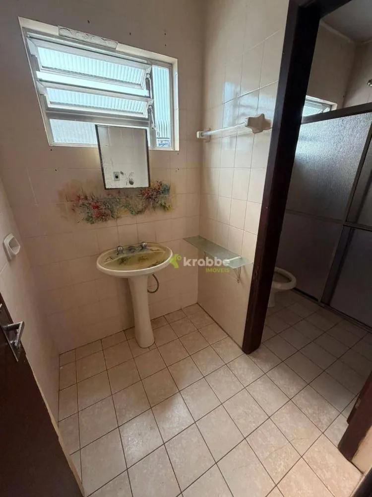 Apartamento, 3 quartos, 140 m² - Foto 2