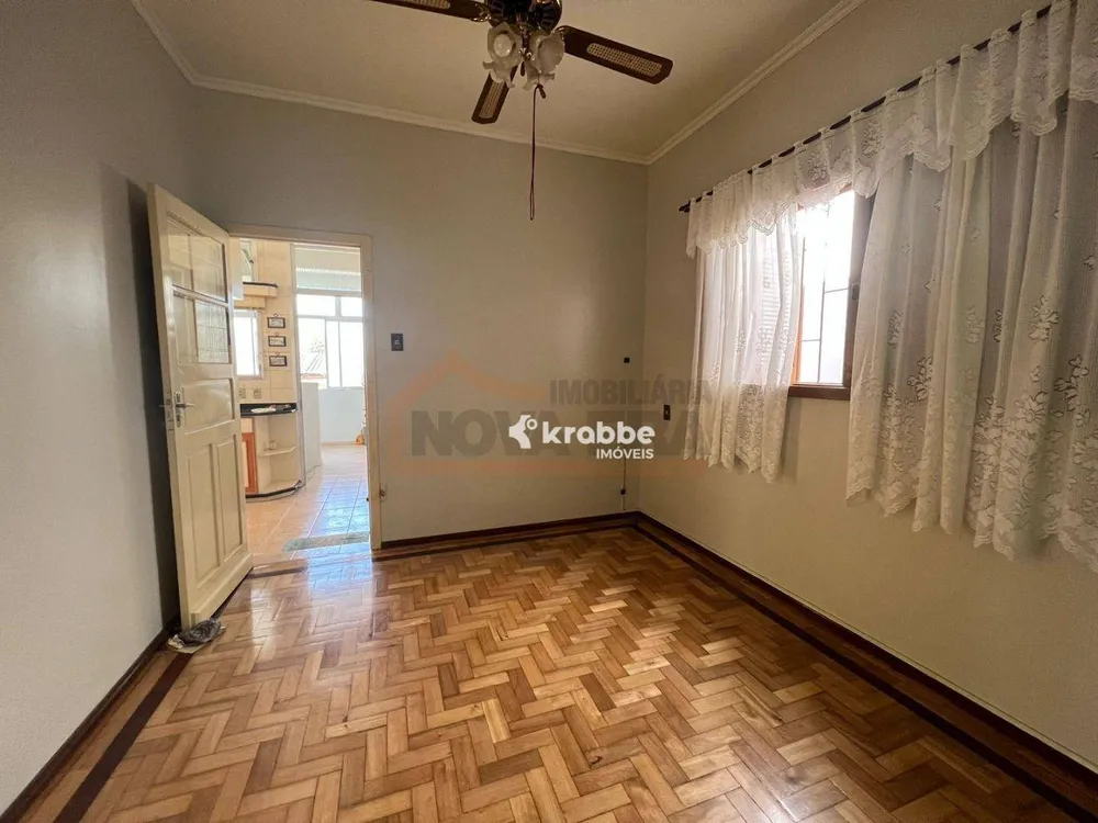 Casa, 3 quartos, 250 m² - Foto 8
