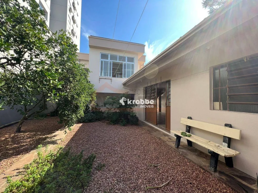 Casa, 3 quartos, 250 m² - Foto 4