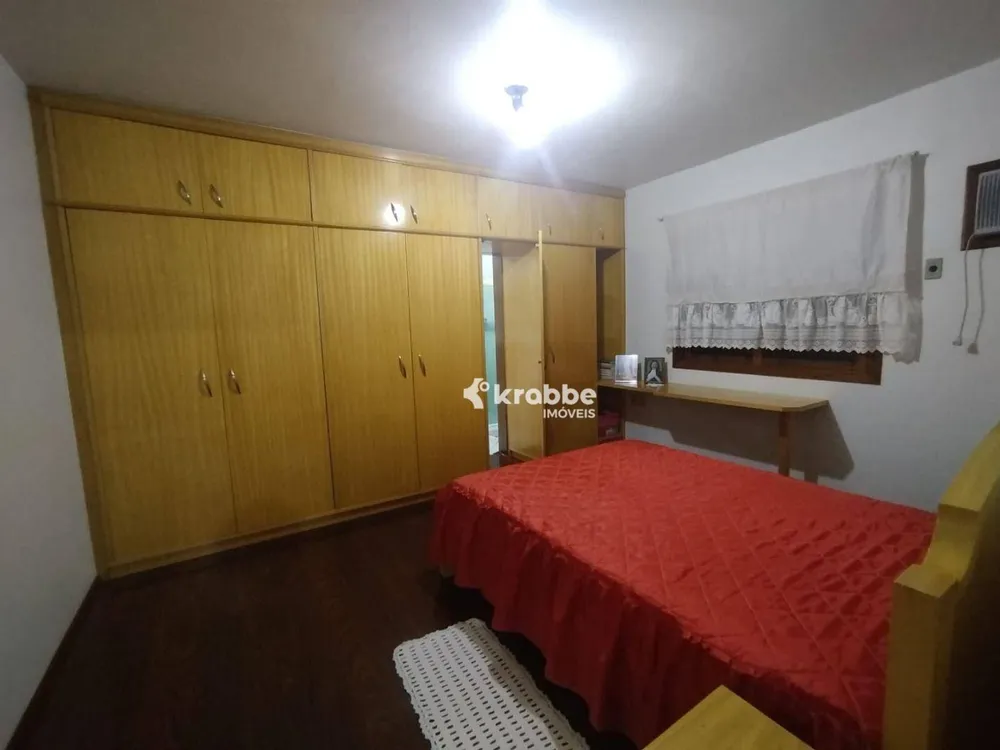 Casa, 3 quartos, 249 m² - Foto 11