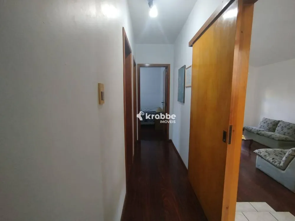 Casa, 3 quartos, 249 m² - Foto 9