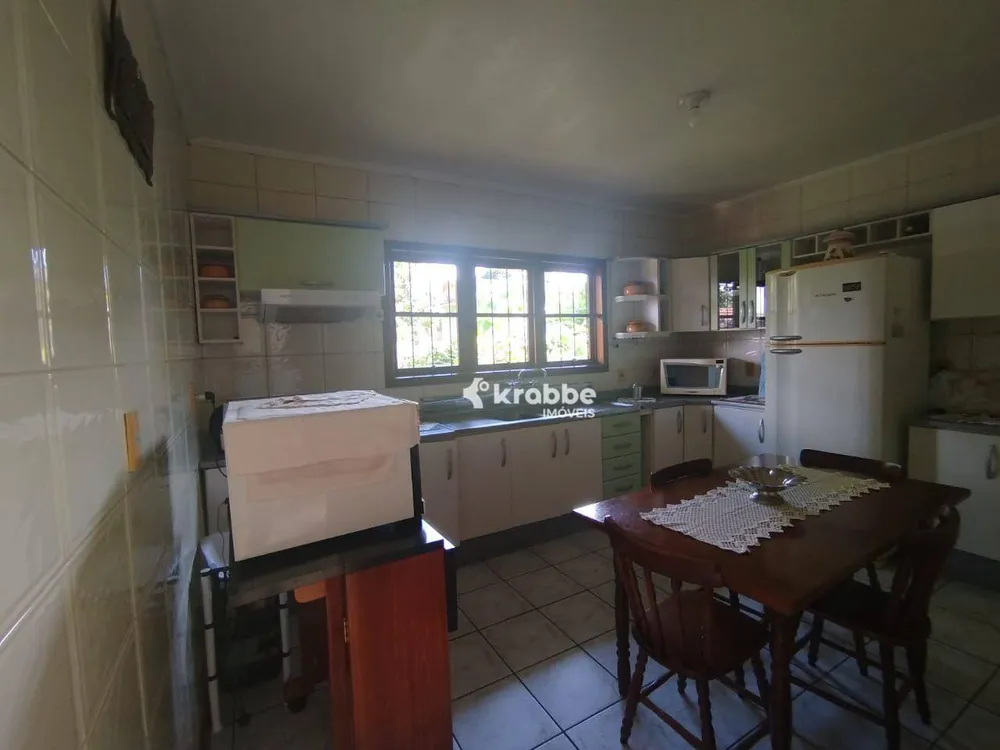 Casa, 3 quartos, 249 m² - Foto 12