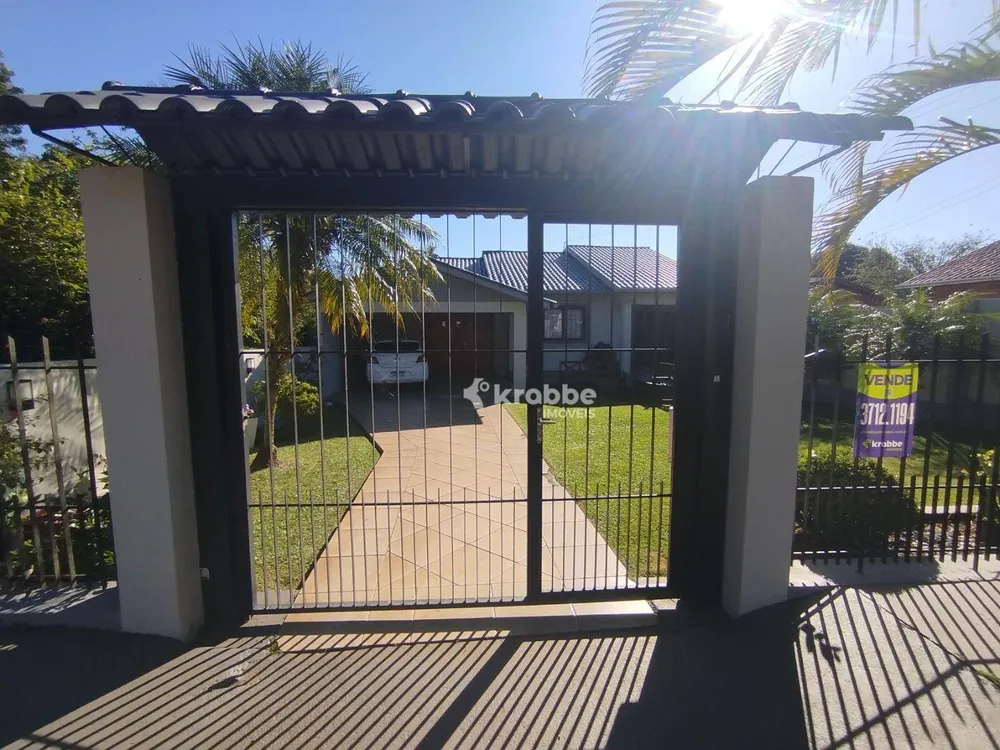 Casa, 5 quartos, 270 m² - Foto 4