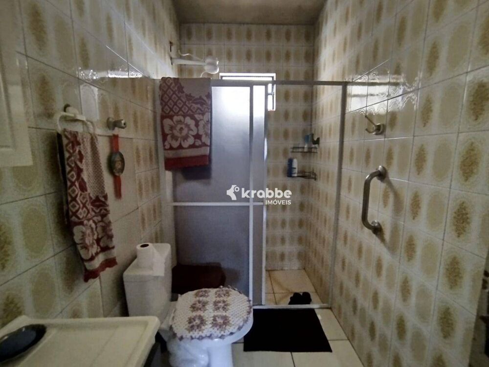 Casa, 5 quartos, 200 m² - Foto 2