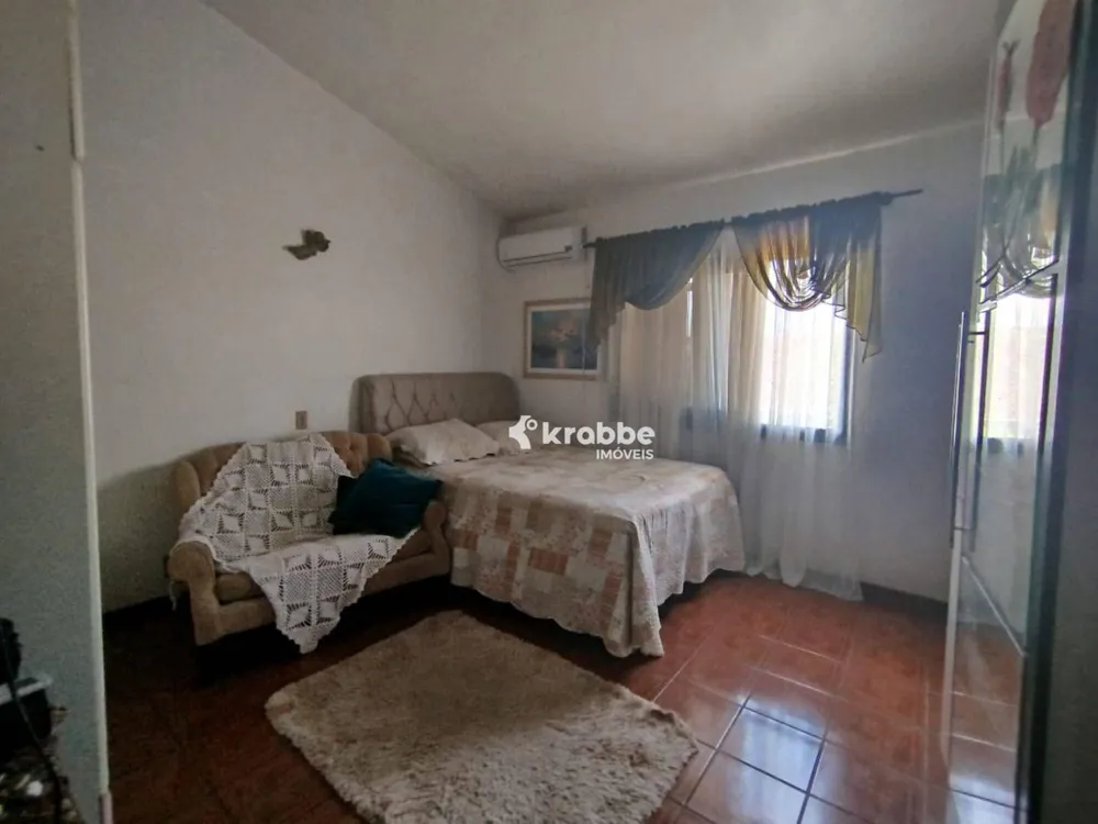 Casa, 5 quartos, 200 m² - Foto 7