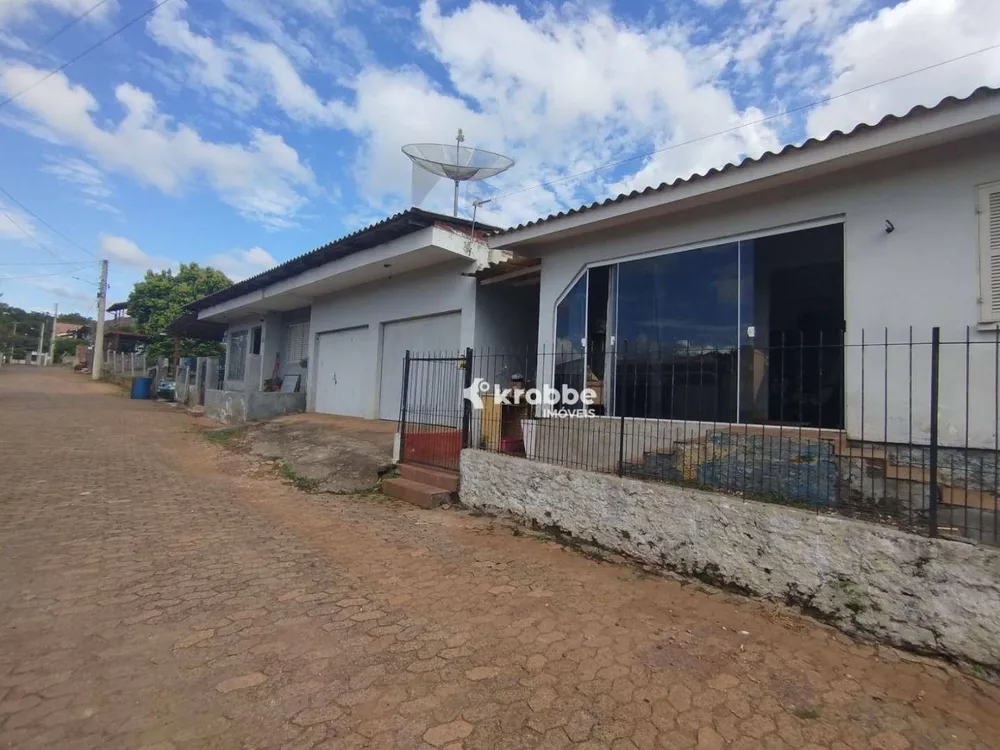 Casa, 5 quartos, 200 m² - Foto 1