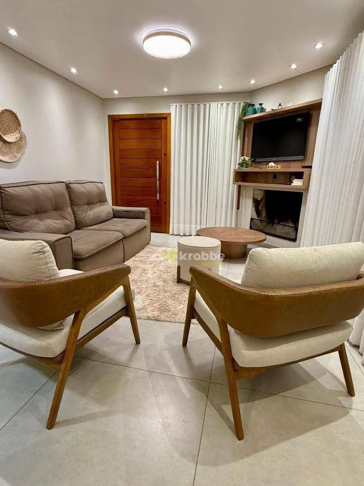 Casa, 3 quartos, 167 m² - Foto 1