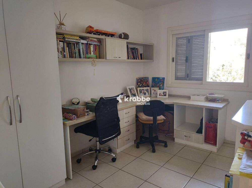 Casa, 3 quartos, 171 m² - Foto 4