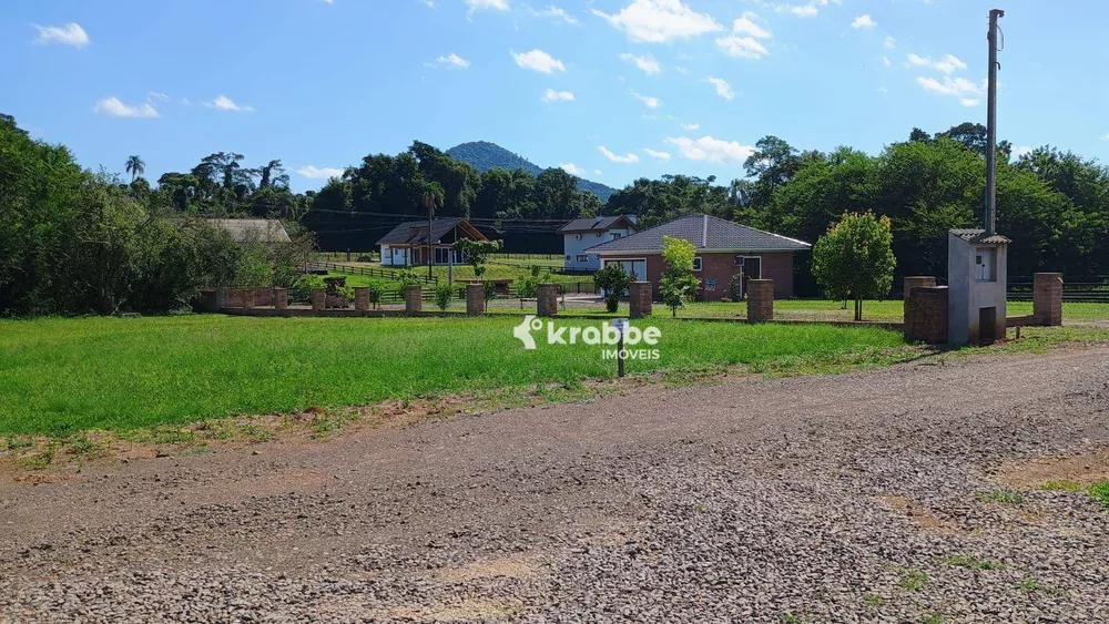 Loteamento e Condomínio, 2560 m² - Foto 2