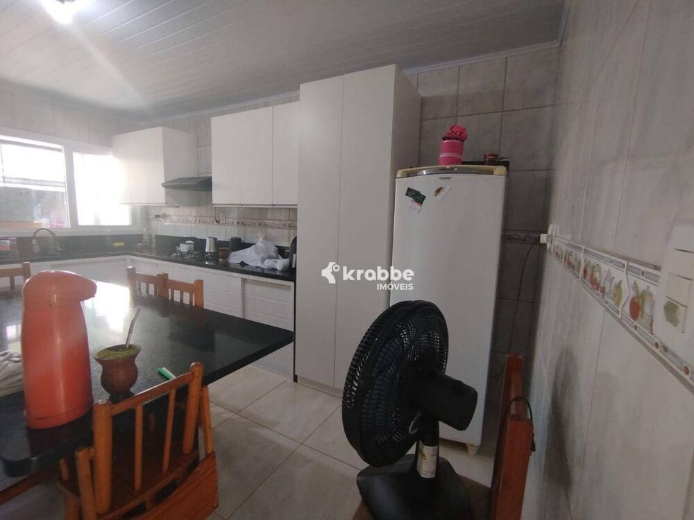 Casa, 3 quartos, 167 m² - Foto 3