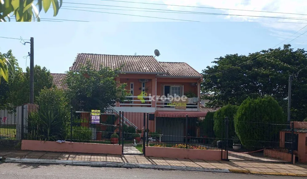 Casa, 3 quartos, 300 m² - Foto 1