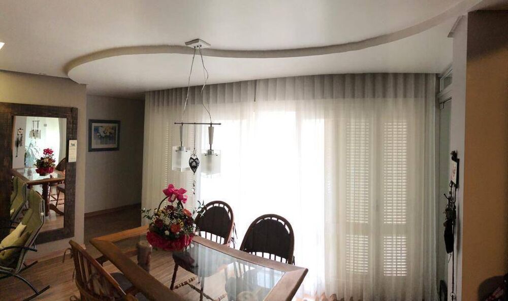 Casa, 3 quartos, 299 m² - Foto 1