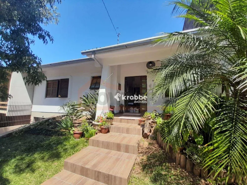 Casa, 3 quartos, 190 m² - Foto 1