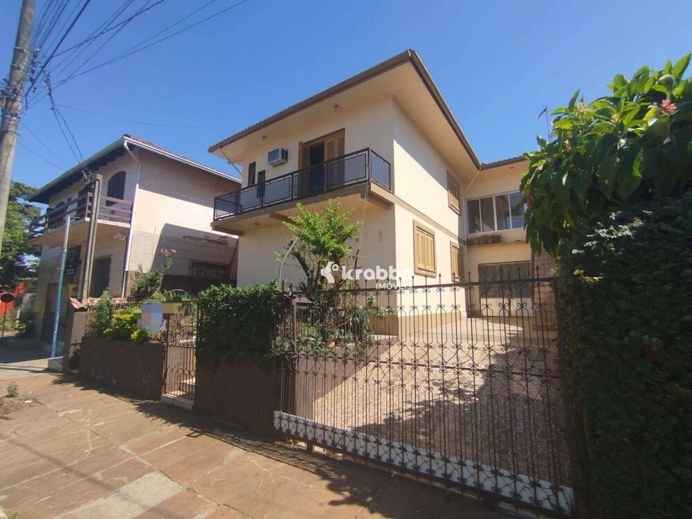 Casa, 4 quartos, 180 m² - Foto 2