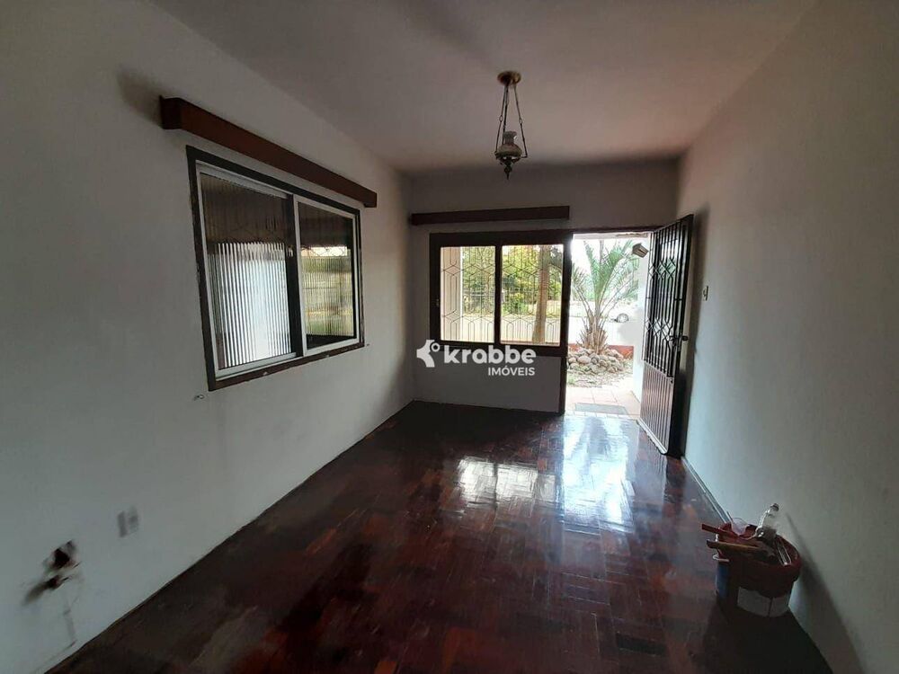 Casa à venda com 4 quartos, 323m² - Foto 5