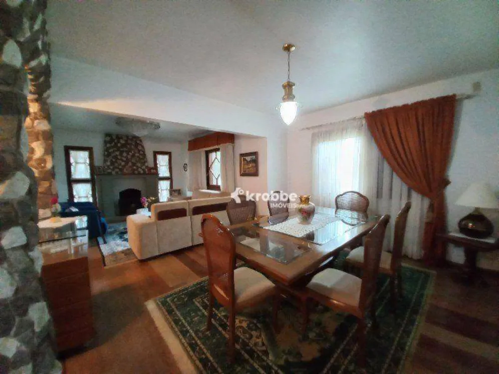 Casa, 4 quartos, 350 m² - Foto 12