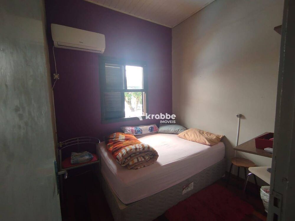 Casa à venda com 2 quartos, 30m² - Foto 3