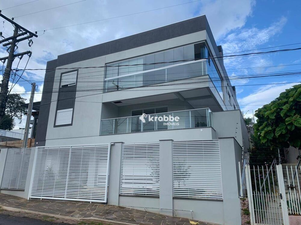 Apartamento, 3 quartos, 140 m² - Foto 1