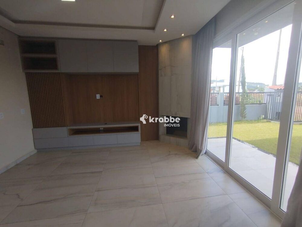 Casa, 3 quartos, 172 m² - Foto 1