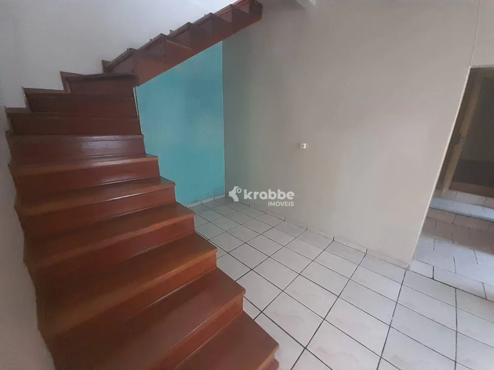 Casa, 3 quartos, 239 m² - Foto 6