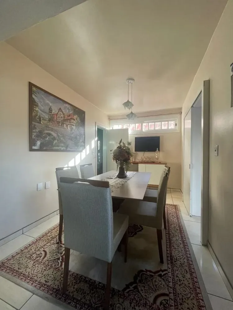 Casa, 4 quartos, 234 m² - Foto 8