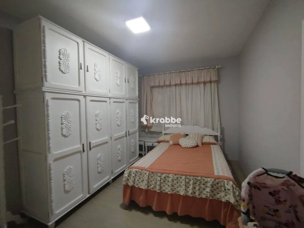 Casa, 4 quartos, 253 m² - Foto 8